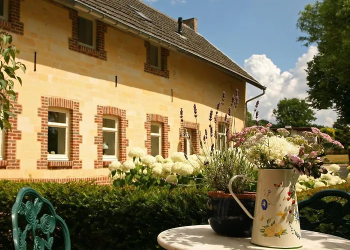 With Garden Views Holiday home *